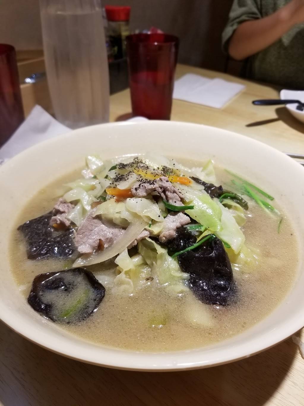 홍콩반점 | restaurant | 10650 Zelzah Ave, Granada Hills, CA 91344, USA | 8184881373 OR +1 818-488-1373