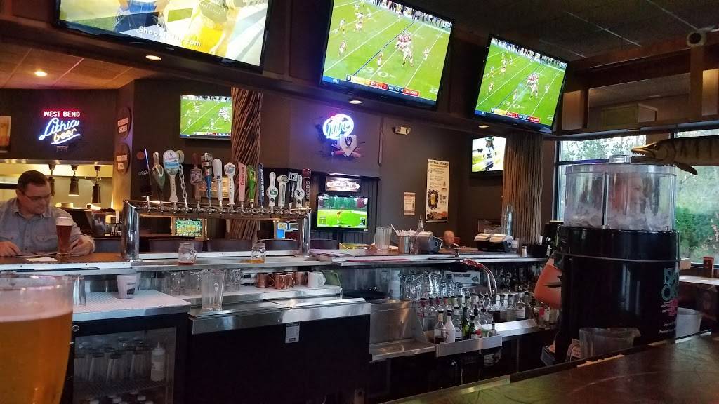 Charcoal Grill | restaurant | 3650 W Washington St, West Bend, WI 53090, USA | 2623539703 OR +1 262-353-9703