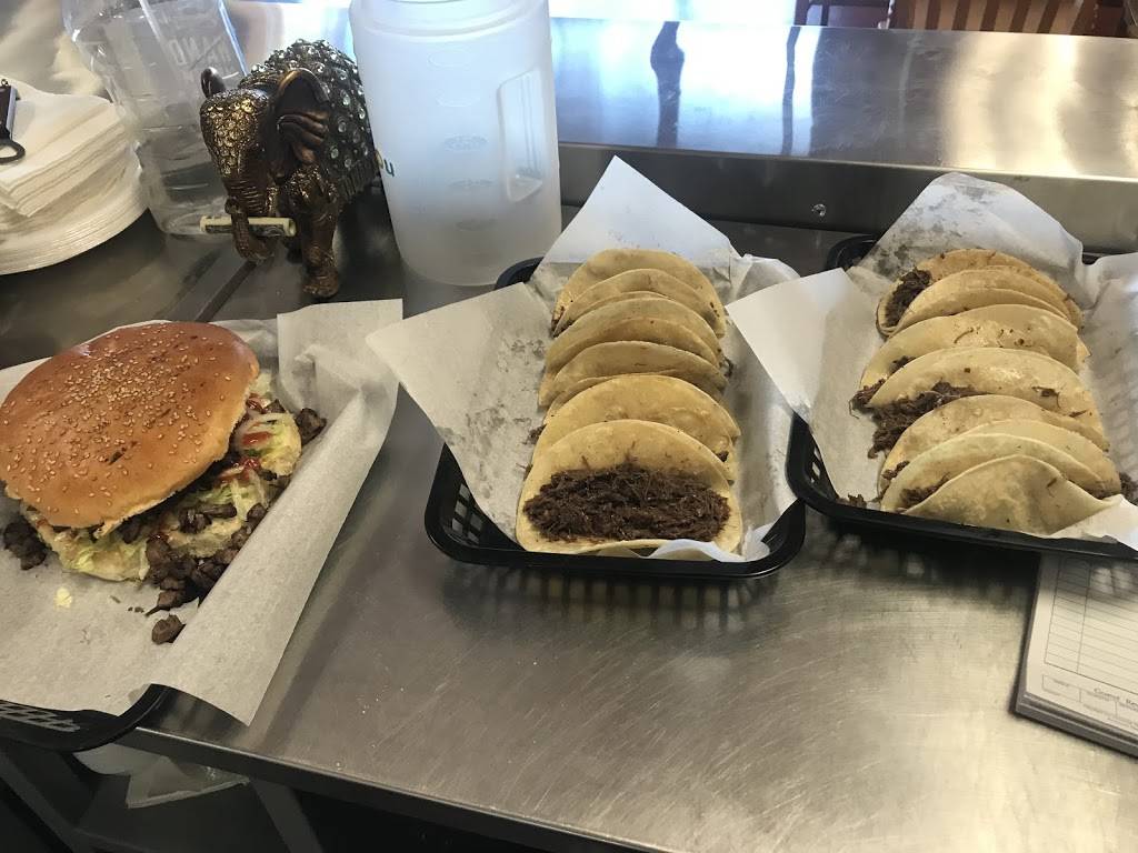 Caveman Burgers | restaurant | 6205 Central Ave NW #5, Albuquerque, NM 87105, USA | 5059996615 OR +1 505-999-6615