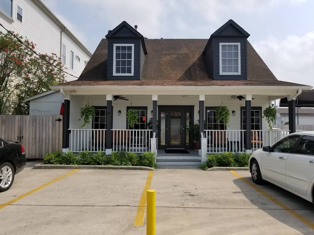 Ginger & Fork | restaurant | 4705 Inker St, Houston, TX 77007, USA | 7138618883 OR +1 713-861-8883