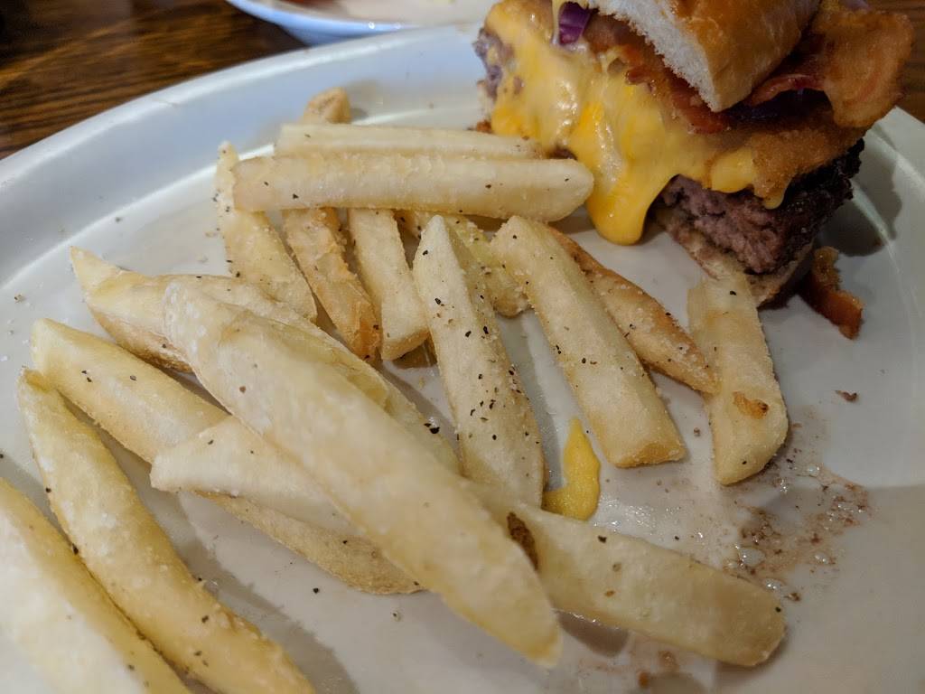 Logans Roadhouse | restaurant | 4425 Canal Ave SW, Grandville, MI 49418, USA | 6165346385 OR +1 616-534-6385