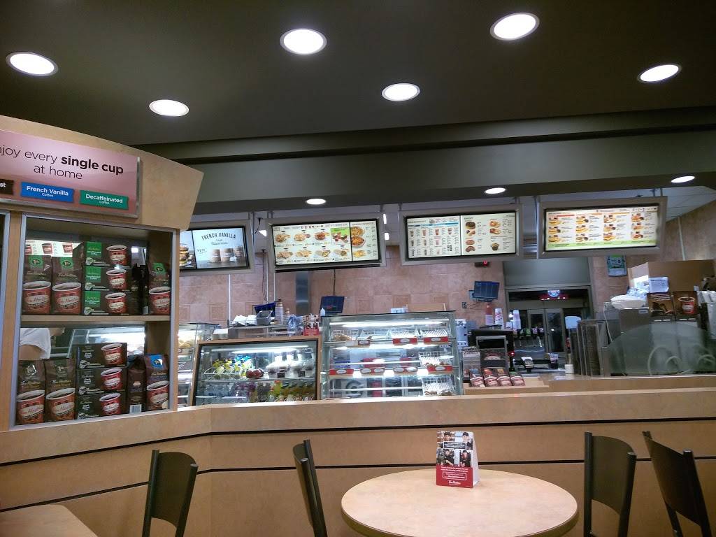 Tim Hortons | restaurant | 849 Young St, Tonawanda, NY 14150, USA | 7166928855 OR +1 716-692-8855