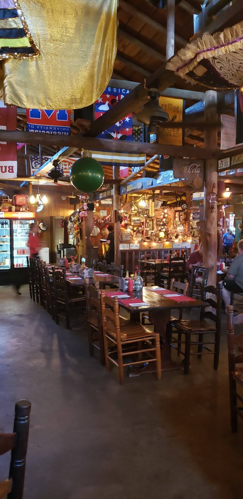 Catfish Charlie | restaurant | 11419 Canal Rd, Gulfport, MS 39503, USA | 2288329195 OR +1 228-832-9195