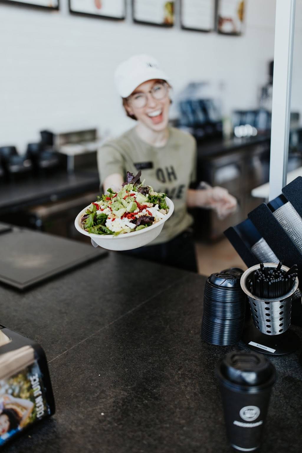 Clean Juice | restaurant | 5810 N Classen Blvd, Oklahoma City, OK 73118, USA | 4052527515 OR +1 405-252-7515