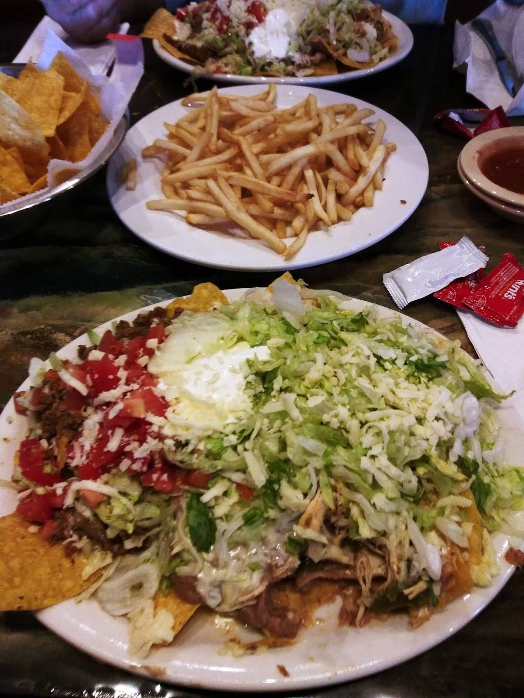 Mayas Mexican Restaurant | restaurant | 940 S Westwood Blvd, Poplar Bluff, MO 63901, USA | 5737857966 OR +1 573-785-7966
