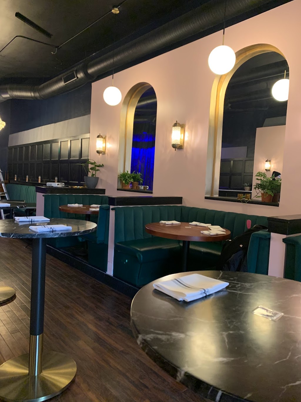 Almost Famous | Crema | cafe | 721 Massachusetts Ave, Indianapolis, IN 46204, USA | 3179867877 OR +1 317-986-7877