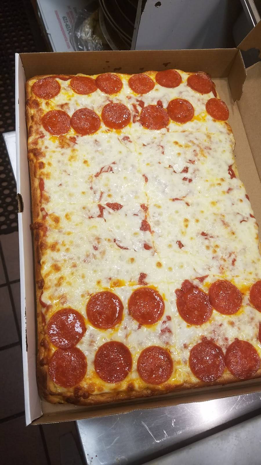 Mama Teresa Pizzeria | restaurant | 247 Broadway Greenlawn, Huntington, NY 11743, USA | 6316515400 OR +1 631-651-5400