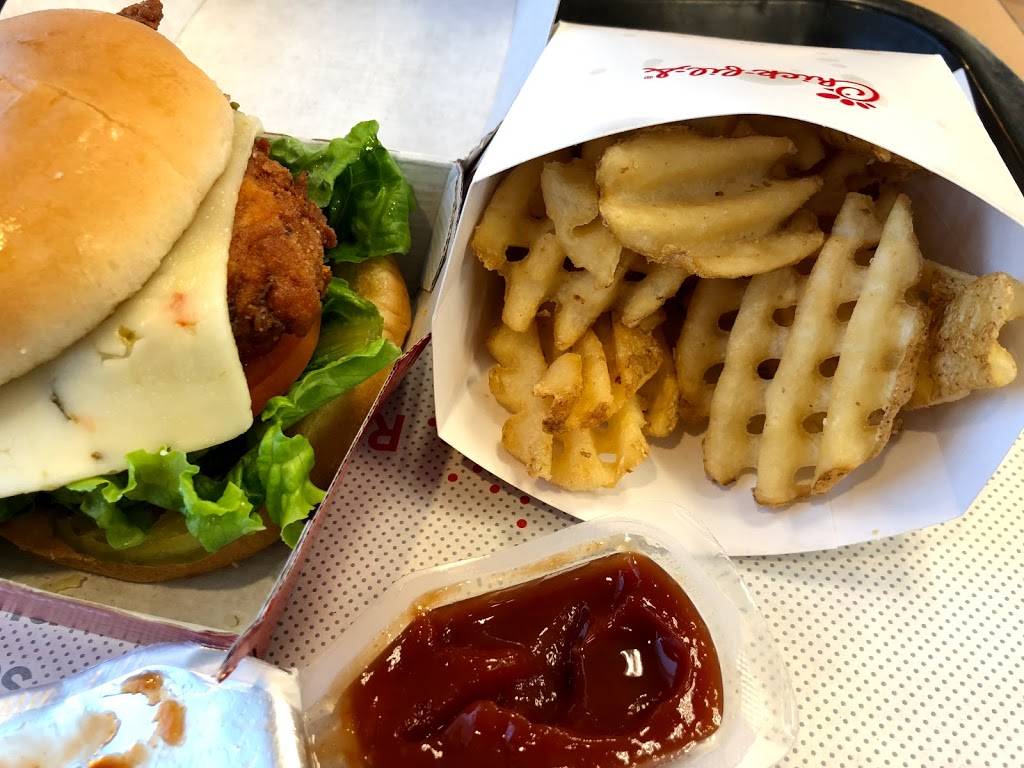 Chick-fil-A | restaurant | 3678 W Gandy Blvd, Tampa, FL 33611, USA | 8138314203 OR +1 813-831-4203