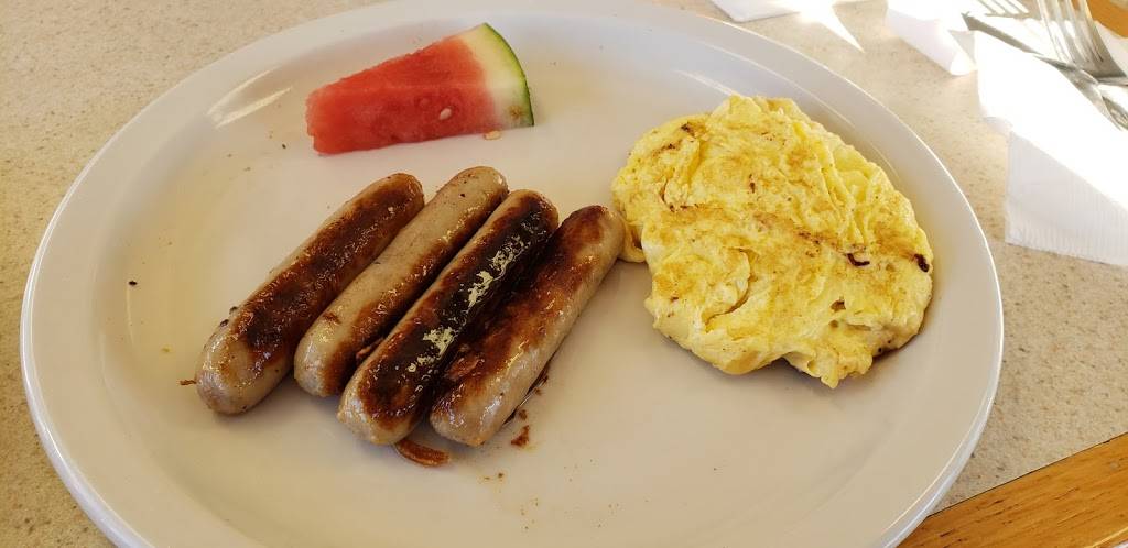 Sandys Restaurant | restaurant | 3000, 2300 Gulf Blvd #7, Indian Rocks Beach, FL 33785, USA | 7275966896 OR +1 727-596-6896