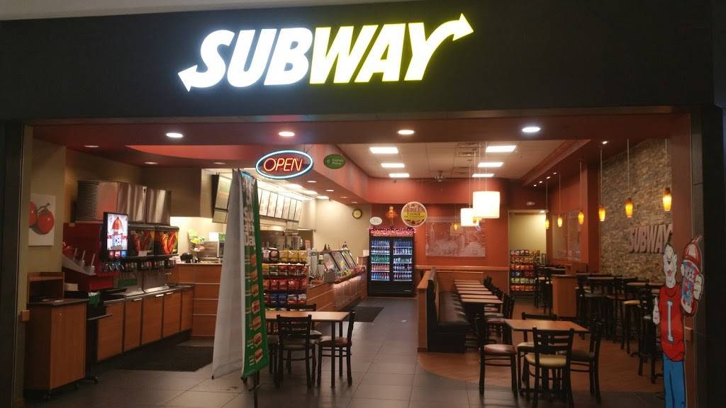 Subway Inside Woodfield Mall | meal takeaway | Woodfield Mall E-111, 5 Woodfield Mall, Schaumburg, IL 60173, USA | 8476190058 OR +1 847-619-0058