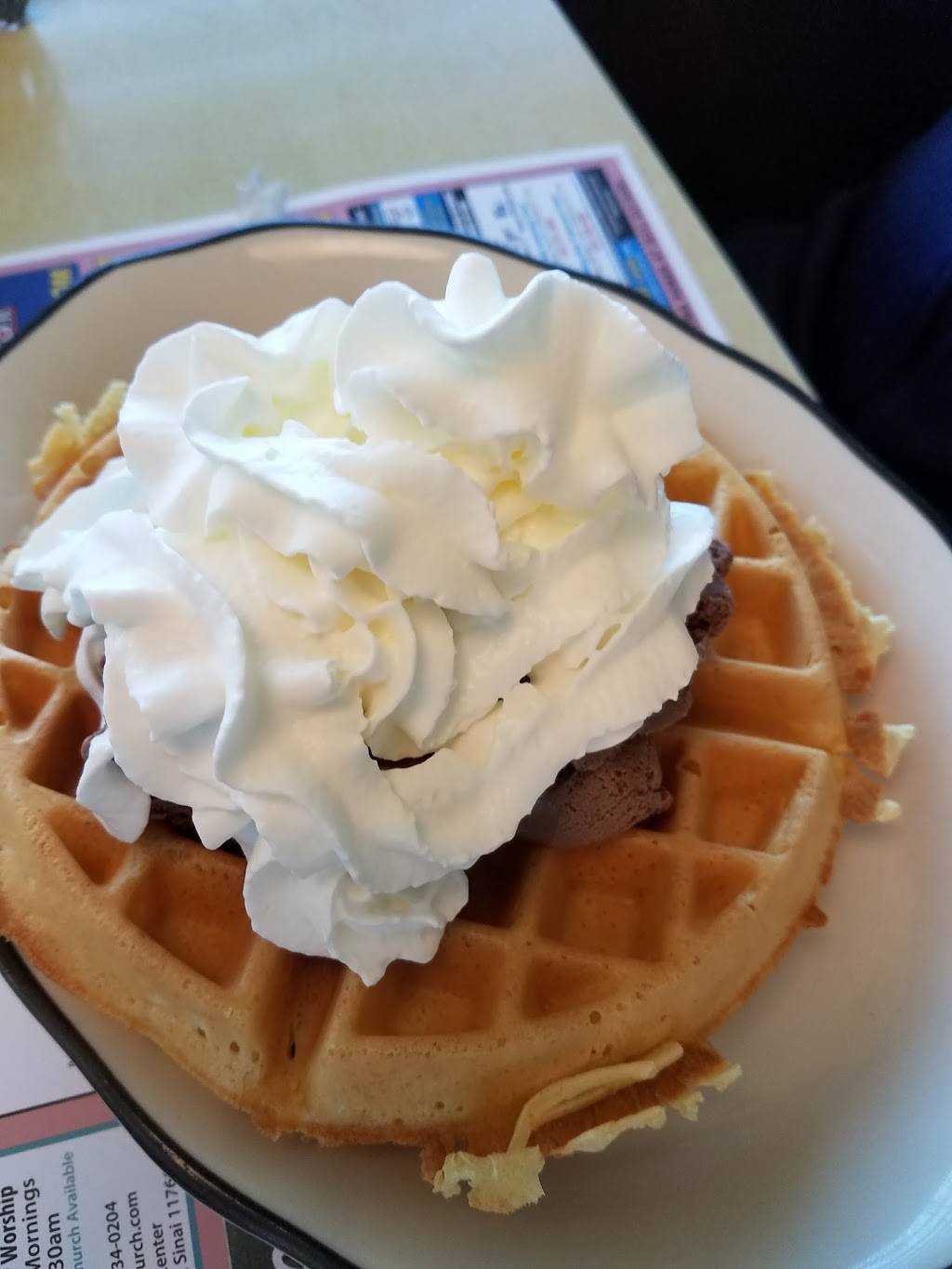 Coram Diner | restaurant | 383 Middle Country Rd, Coram, NY 11727, USA | 6314510487 OR +1 631-451-0487