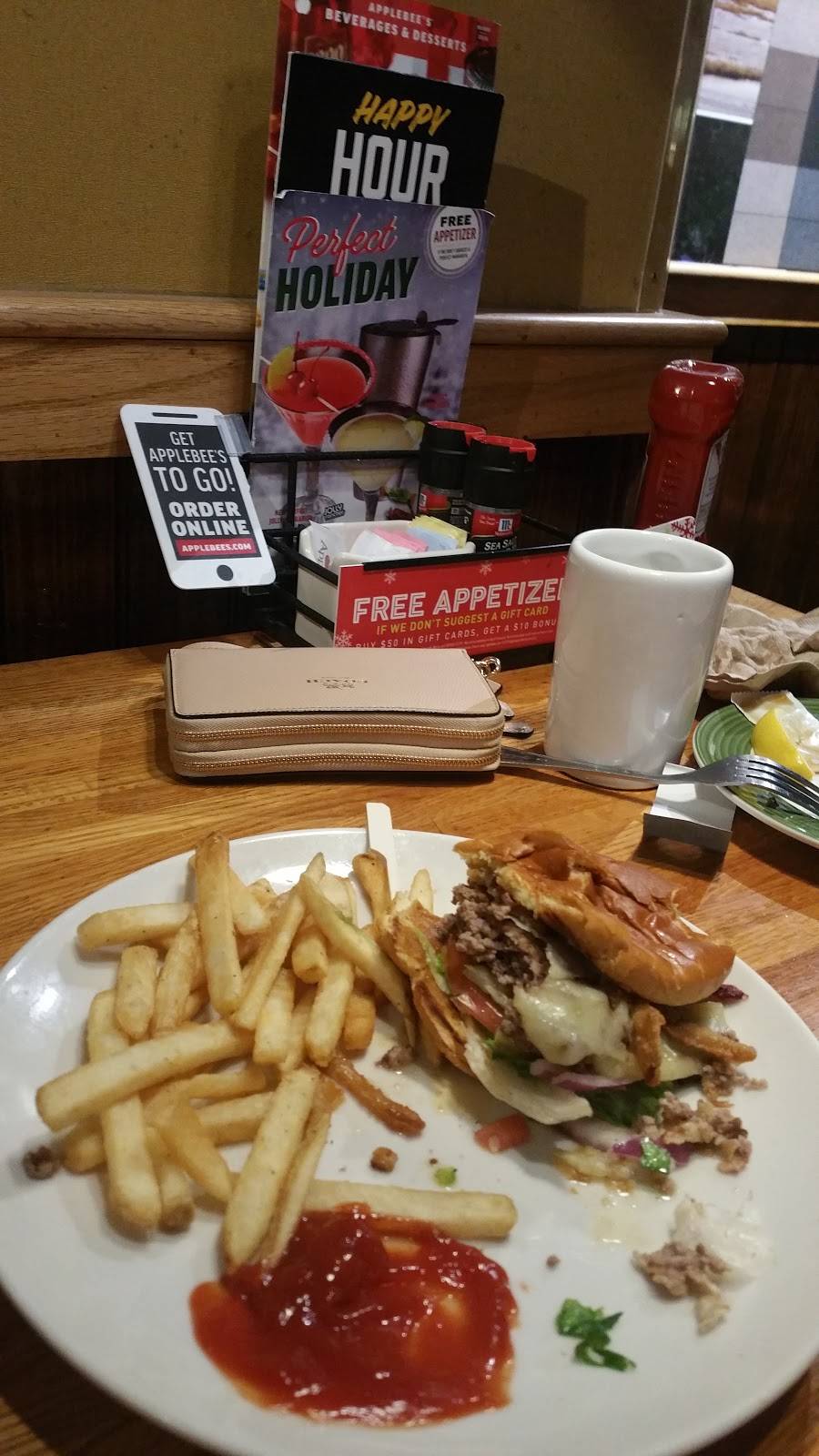 Applebees Grill + Bar | restaurant | 1350 Travis Blvd #Z-5, Fairfield, CA 94533, USA | 7073990796 OR +1 707-399-0796