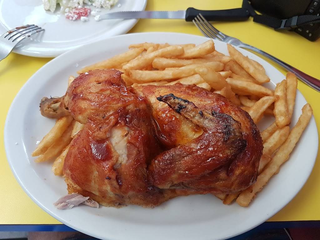 Pizza Villa & Pasta House | restaurant | 846 Ward St, Bridgenorth, ON K0L 1H0, Canada | 7052925050 OR +1 705-292-5050