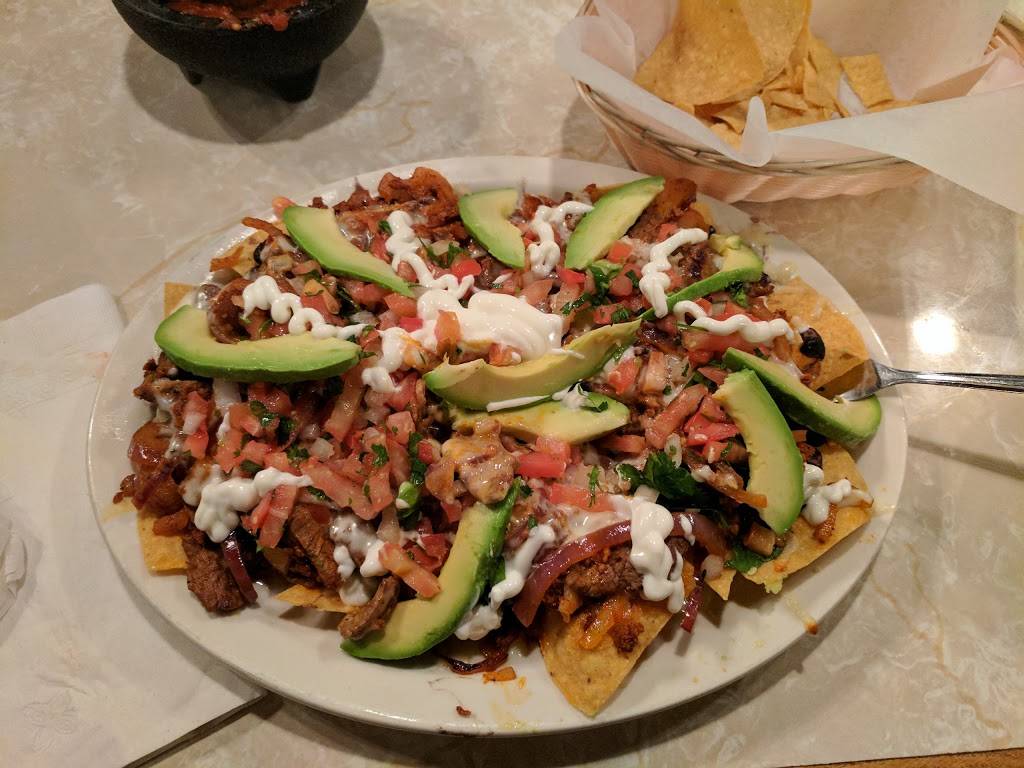 Uncle Titos Mexican Grill | restaurant | 2215 E Waterloo Rd, Akron, OH 44312, USA | 3302080429 OR +1 330-208-0429