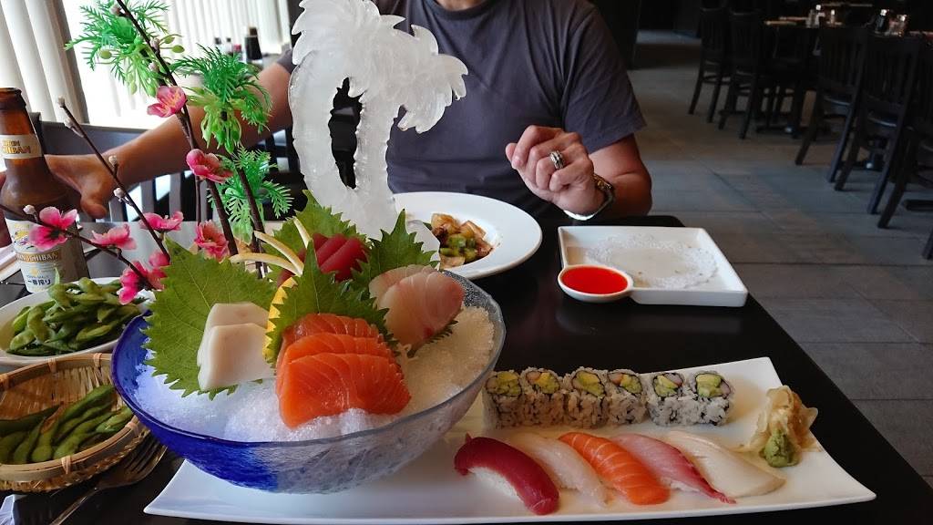 Kiyomi Sushi Steakhouse | restaurant | 120 W Columbus Ave, Bellefontaine, OH 43311, USA | 9375996688 OR +1 937-599-6688