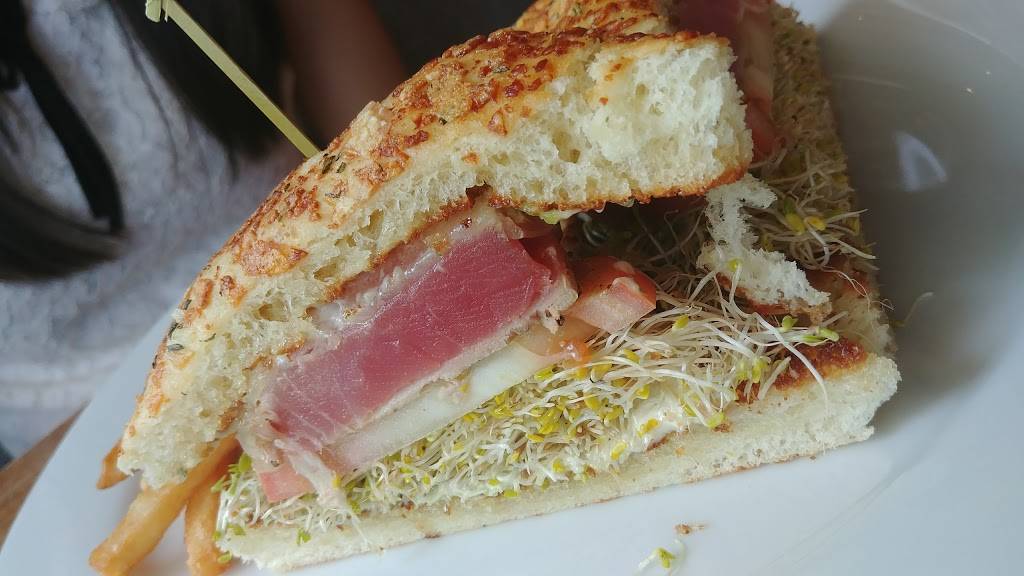 Central Grille | restaurant | 801 N Central Ave, Glendale, CA 91203, USA | 8182464994 OR +1 818-246-4994