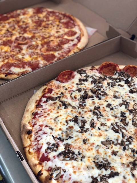 Pizza Tugos | meal delivery | 11623 Coastal Hwy, Ocean City, MD 21842, USA | 4105242922 OR +1 410-524-2922