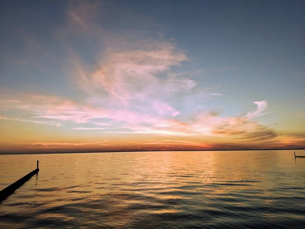 The Lakehouse | restaurant | 2025 Lakeshore Dr, Mandeville, LA 70471, USA | 9856263006 OR +1 985-626-3006