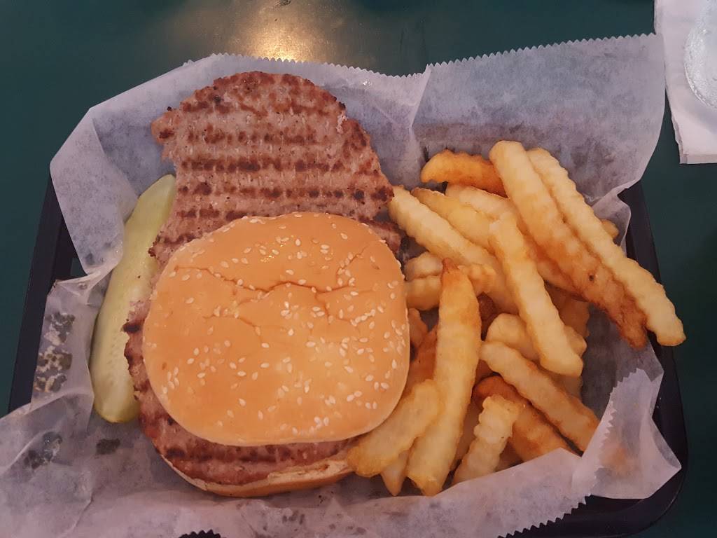 Sports Fans Pizza | restaurant | 1723 Grant St, Bettendorf, IA 52722, USA | 5633595555 OR +1 563-359-5555