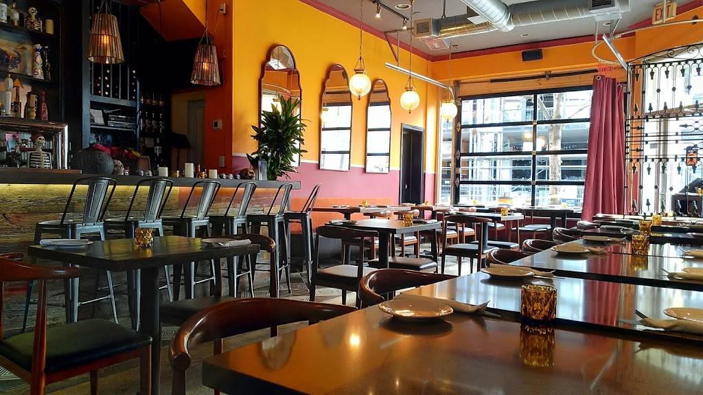 Barrio Cervecería | restaurant | 884 Queen St E, Toronto, ON M4M 1J3, Canada | 6473520884 OR +1 647-352-0884