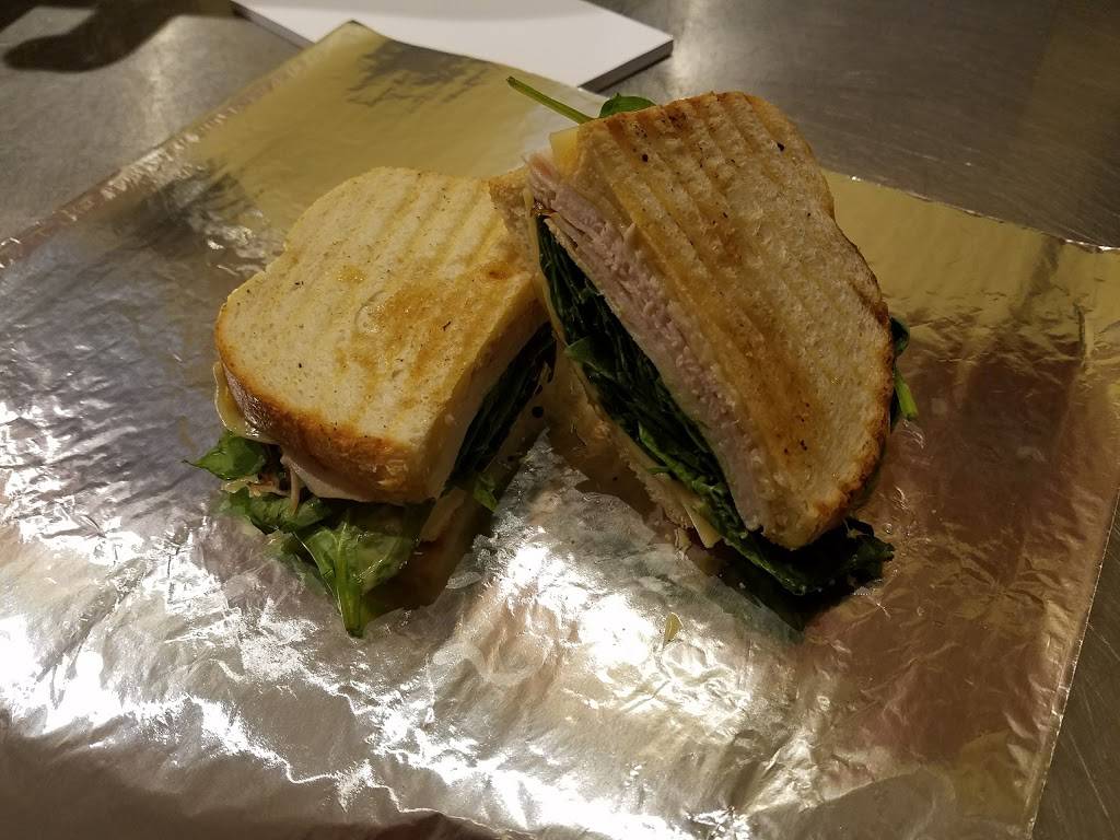 Hearth Baker | bakery | 1118 N Broad St, Lansdale, PA 19446, USA | 2153620646 OR +1 215-362-0646