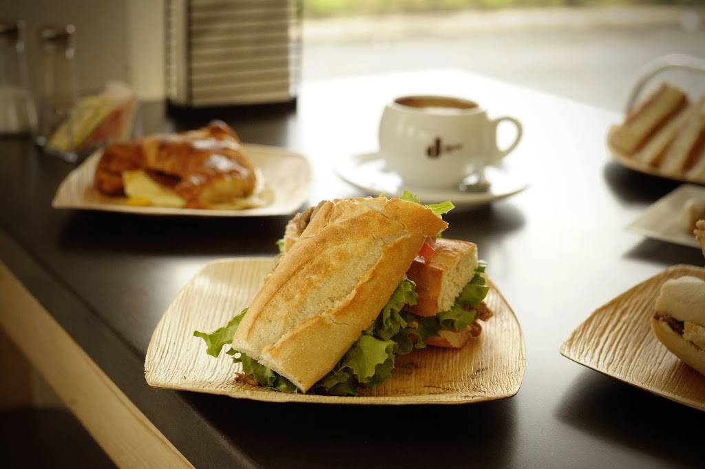 Cilantros Gourmet Deli | restaurant | 3975 Isles View Dr # 101, Wellington, FL 33414, USA | 5612966500 OR +1 561-296-6500