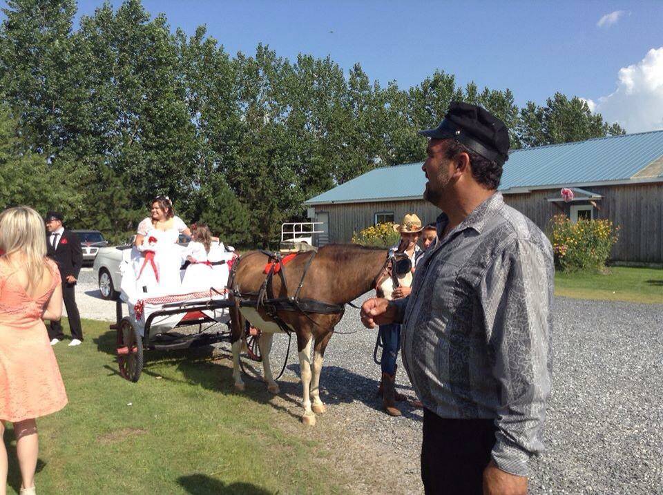 Salle champetre Sergio et Clo | restaurant | 450 Rue Saint-Jean-Baptiste, Henryville, QC J0J 1E0, Canada | 4503572932 OR +1 450-357-2932