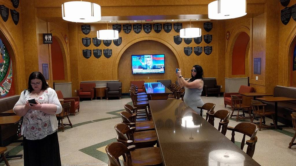 Der Stiftskeller | restaurant | 800 Langdon St room 1211, Madison, WI 53706, USA | 6082627324 OR +1 608-262-7324