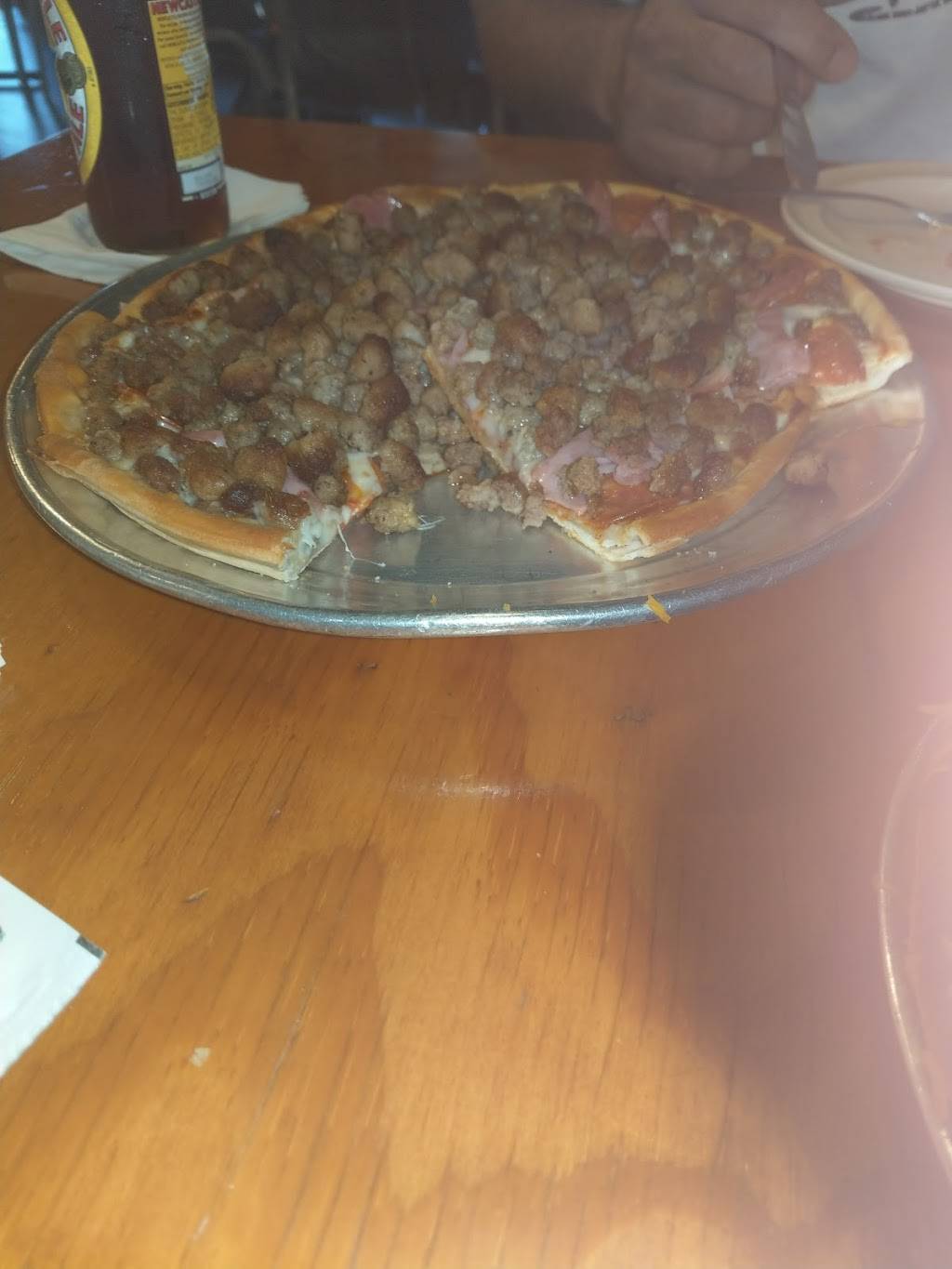 West Main Pizza & Spaghetti | restaurant | 5804 W Main St, Houma, LA 70360, USA | 9858760818 OR +1 985-876-0818