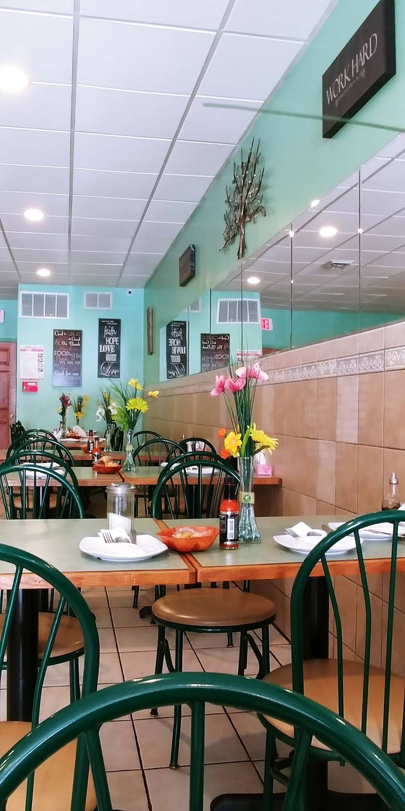 Mana Restaurant - Spanish/Chinese Cuisine | restaurant | 514 E Landis Ave, Vineland, NJ 08360, USA | 8562136525 OR +1 856-213-6525