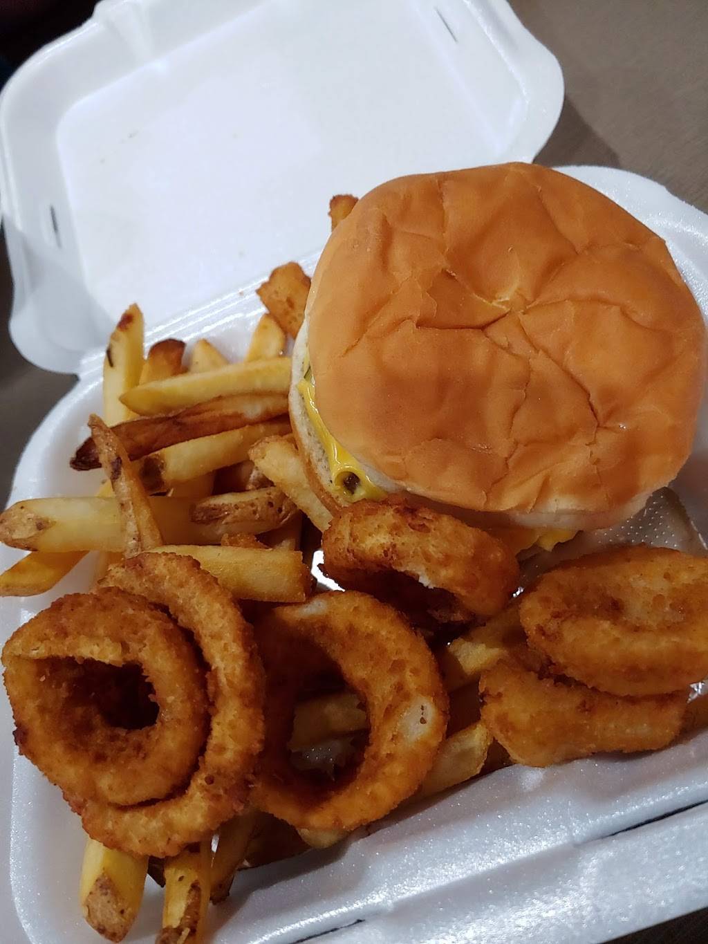 Cook Out | restaurant | 4 Stonebridge Blvd, Jackson, TN 38305, USA | 7316680320 OR +1 731-668-0320