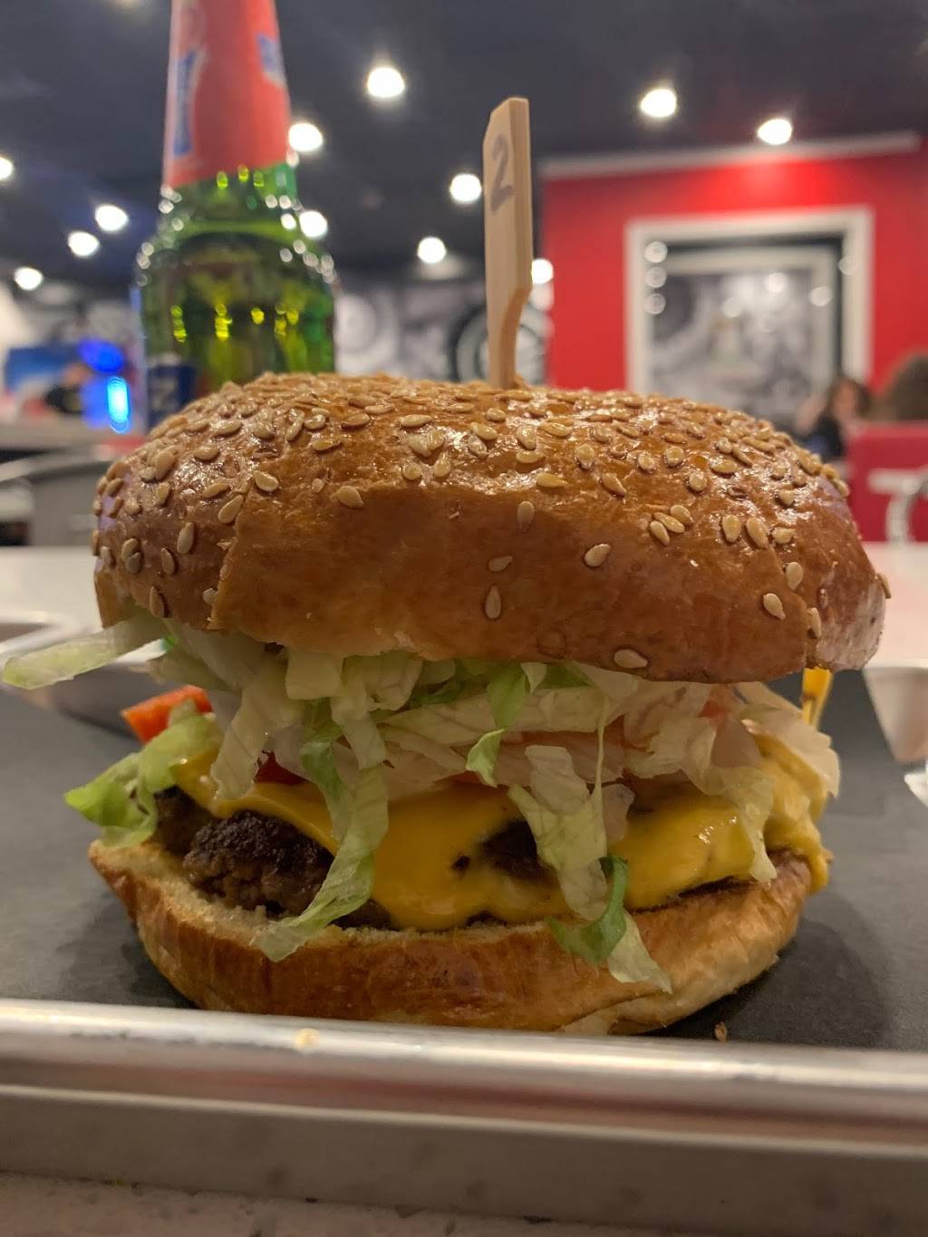 Burger Factory | restaurant | 200 Queen St S, Mississauga, ON L5M 1L3, Canada | 9059972008 OR +1 905-997-2008