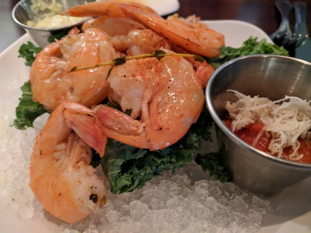 The Silver Pig Bar & Oyster Room | restaurant | 102 S Michigan Ave, Howell, MI 48843, USA | 5177988008 OR +1 517-798-8008