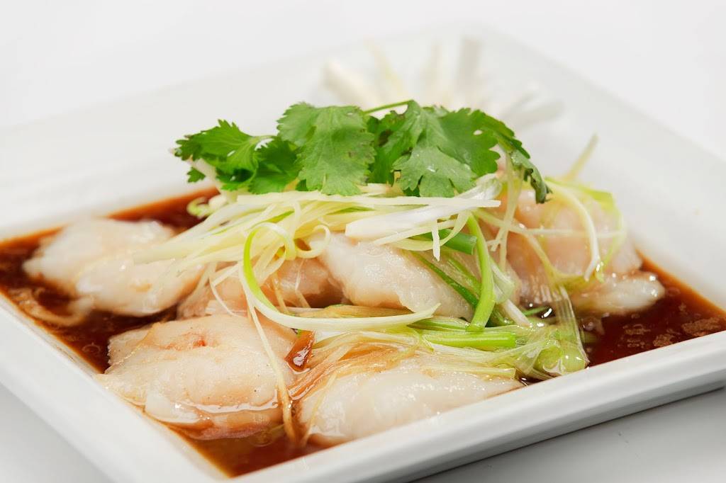 Restaurant Le Piment Szechuan | restaurant | 791 Boulevard Laurier, McMasterville, QC J3G 0K5, Canada | 4504640009 OR +1 450-464-0009