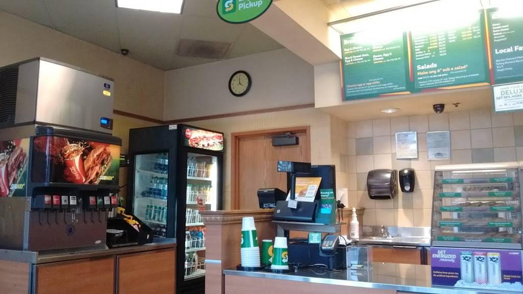 Subway Restaurants | restaurant | 43 S 1st St, San Jose, CA 95113, USA | 4089717827 OR +1 408-971-7827