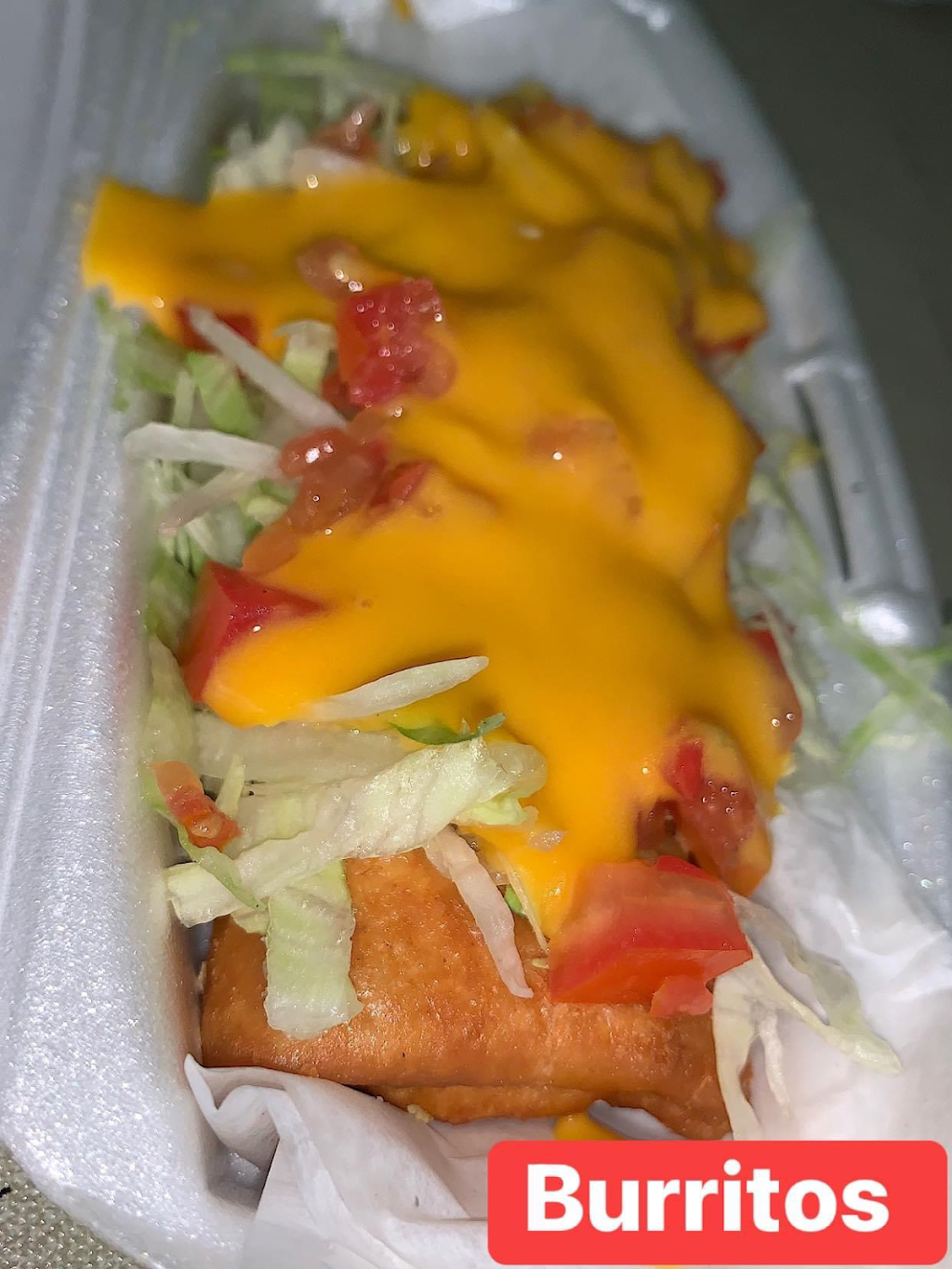 Chetas taqueria | restaurant | 2715 E Veterans Blvd, Palmview, TX 78572, USA | 9563525833 OR +1 956-352-5833