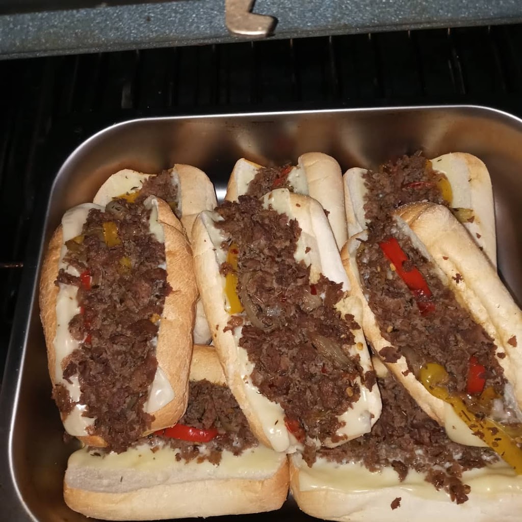 Luvin Nias Kitchen LLC | restaurant | 1336 Gilham St, Philadelphia, PA 19111, USA | 2677300423 OR +1 267-730-0423