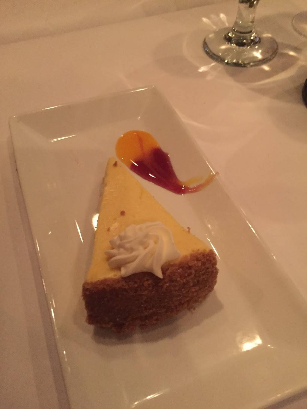 Tartufo Italian Restaurant | restaurant | 4910 Wisconsin Ave NW, Washington, DC 20016, USA | 2022431078 OR +1 202-243-1078