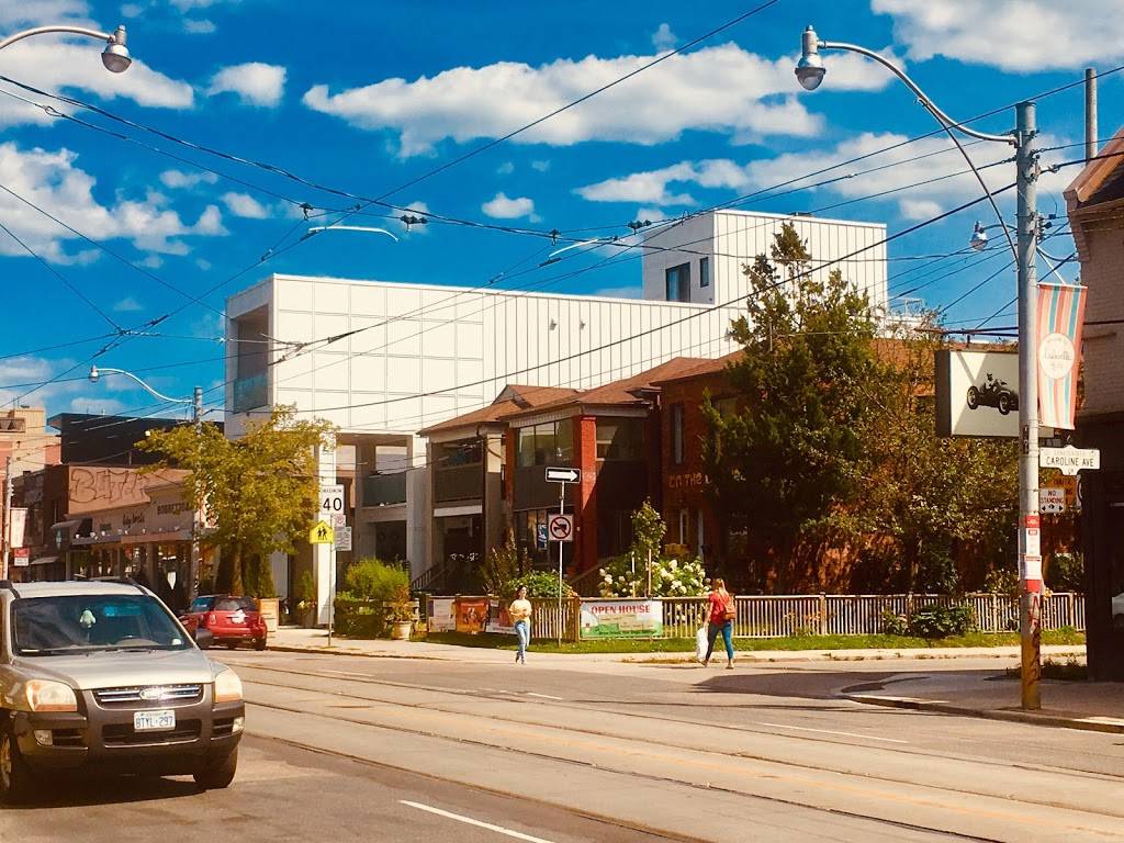 Sushi Mugen | restaurant | 1105 Queen St E, Toronto, ON M4M 1K7, Canada | 4164630114 OR +1 416-463-0114