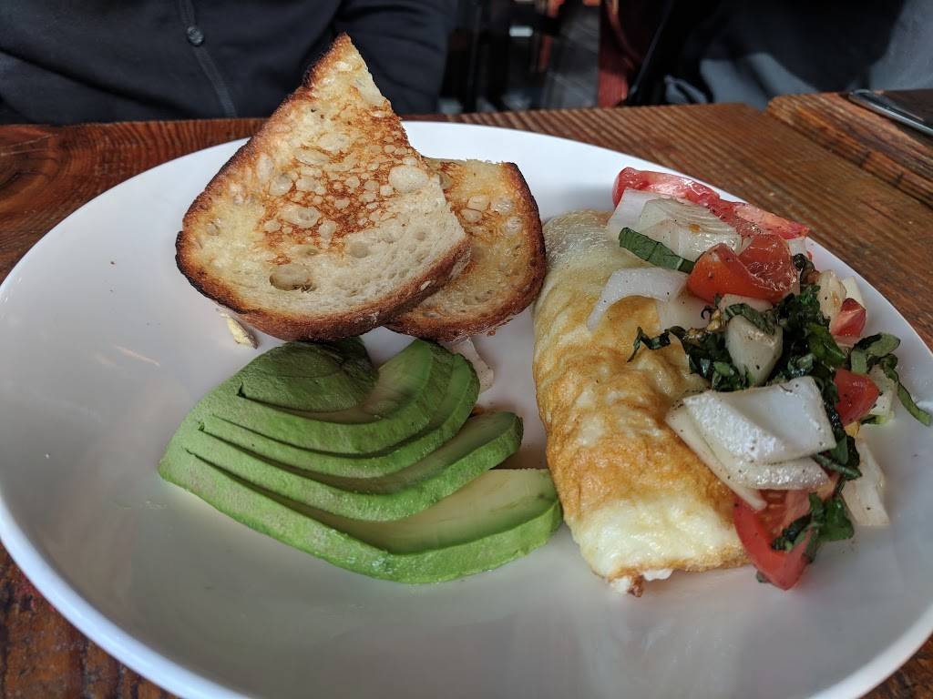 Davanti Enoteca | restaurant | 12955 El Camino Real, San Diego, CA 92130, USA | 8585195060 OR +1 858-519-5060