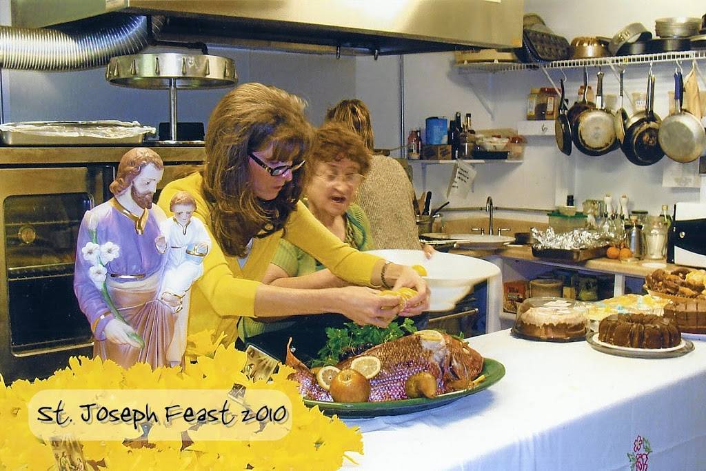 Mother Teresas Fine Italian Foods | restaurant | 700 W Plantation Dr, Clute, TX 77531, USA | 9792657429 OR +1 979-265-7429