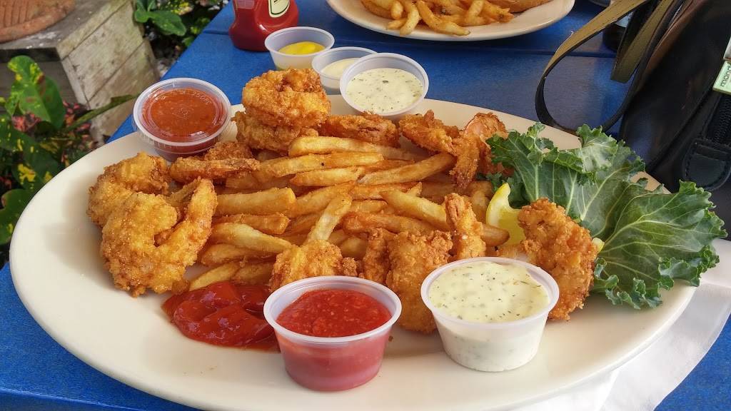Hurricane Seafood Restaurant | restaurant | 809 Gulf Way, St Pete Beach, FL 33706, USA | 7273609558 OR +1 727-360-9558