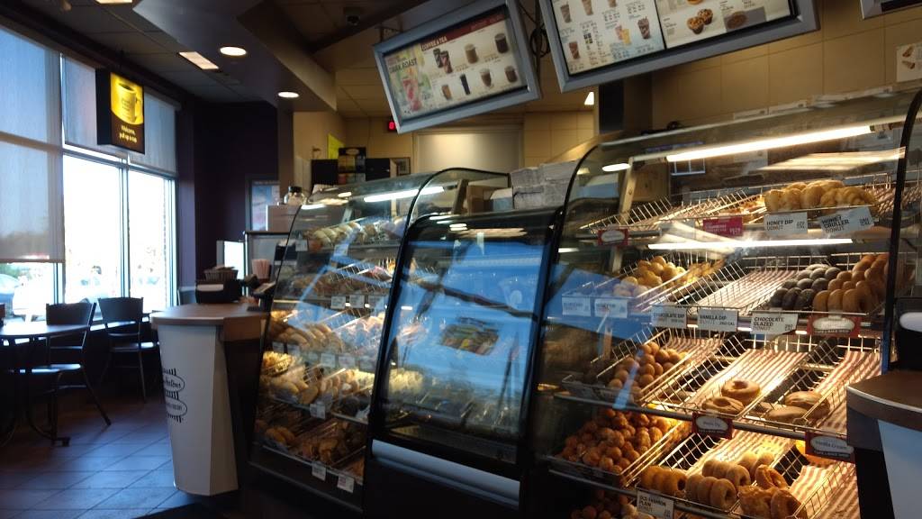 Tim Hortons | restaurant | 300 W Grand River Ave, Brighton, MI 48116, USA | 8102252796 OR +1 810-225-2796