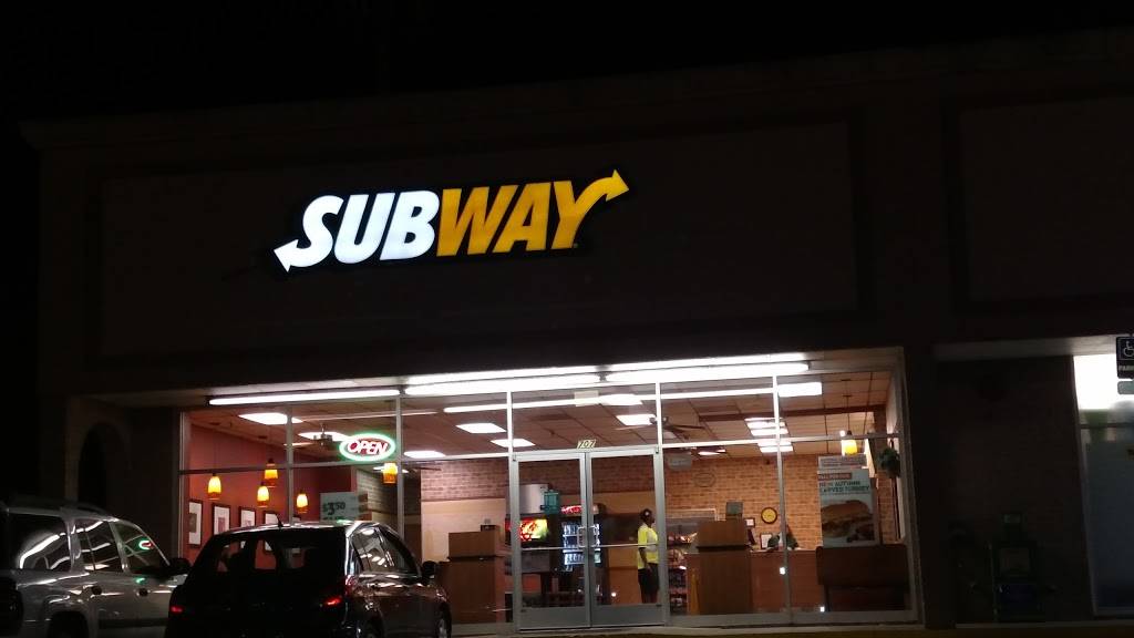 Subway | restaurant | 707 S Gloster St, Tupelo, MS 38801, USA | 6628424767 OR +1 662-842-4767