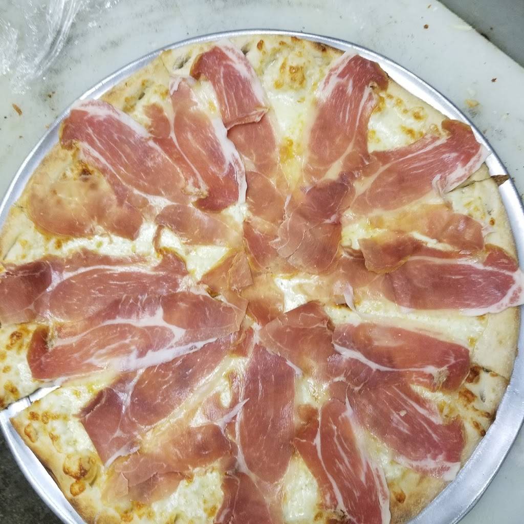 Scarpinos Family Restaurant | restaurant | 6152 14th St W, Bradenton, FL 34207, USA | 9417568100 OR +1 941-756-8100