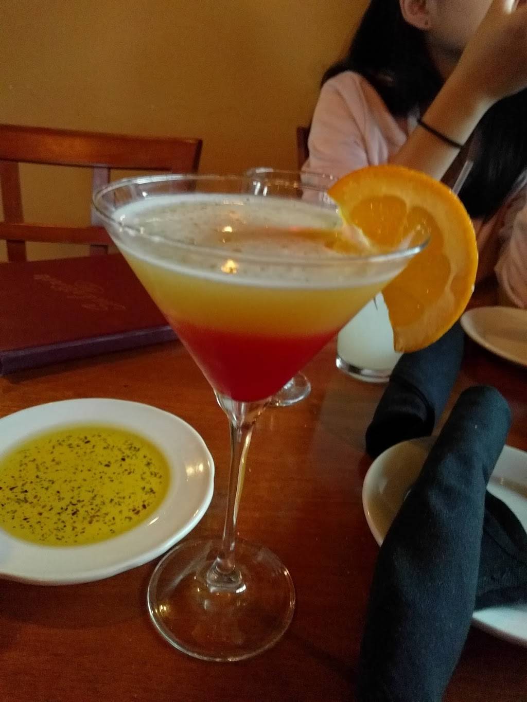 Sabatinos North Italian Restaurant | restaurant | 1 E Broadway, Derry, NH 03038, USA | 6034327999 OR +1 603-432-7999