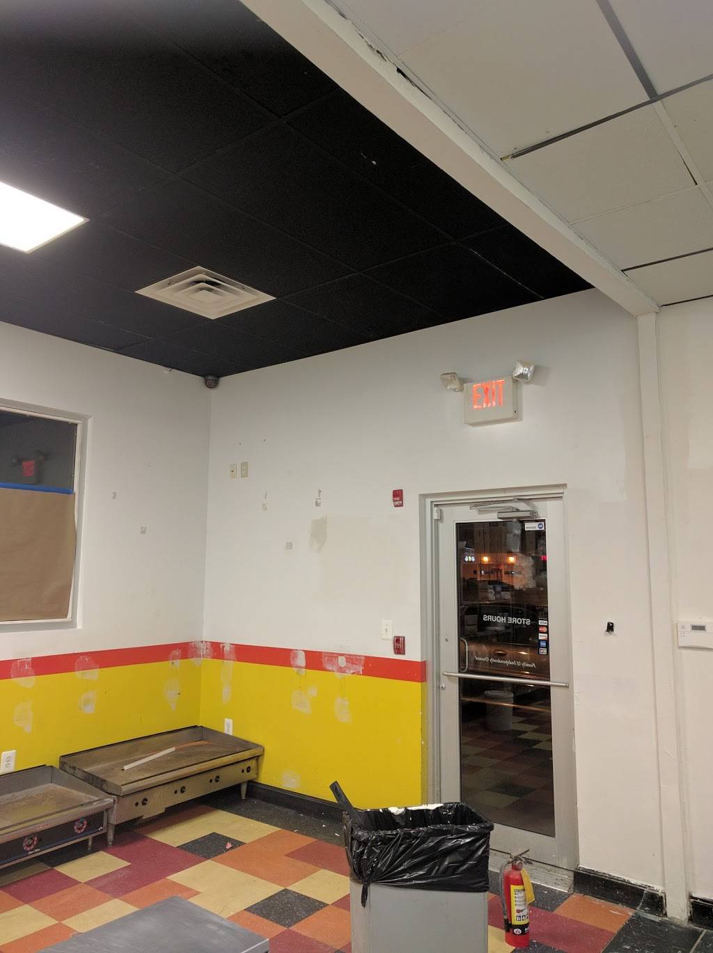 Los Molcajetes Taqueria | restaurant | 2621 W 16th St, Indianapolis, IN 46222, USA | 3174262415 OR +1 317-426-2415