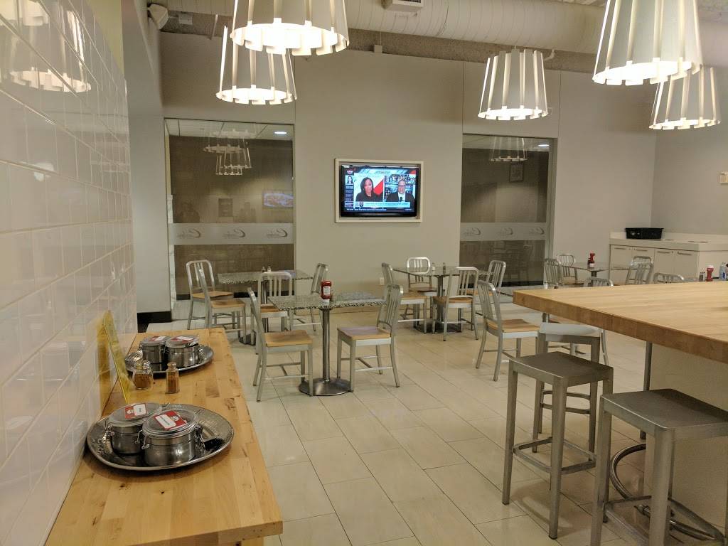 Carolyns Gourmet Cafe | restaurant | 1201 W Peachtree St NW, Atlanta, GA 30309, USA | 4046078100 OR +1 404-607-8100