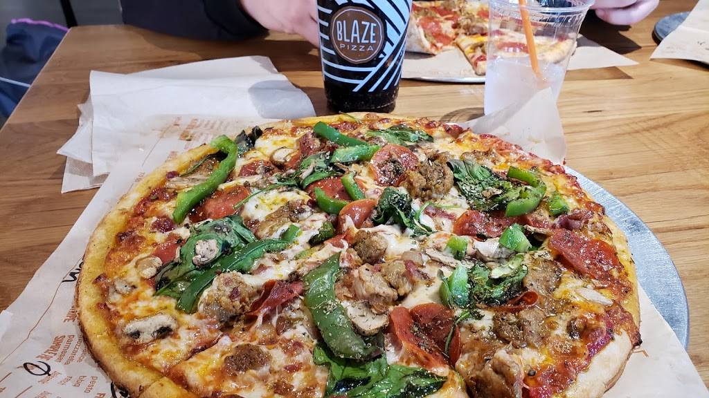 Blaze Pizza | restaurant | 525 Granville Square Suite 127, Granville, WV 26534, USA | 3046072122 OR +1 304-607-2122