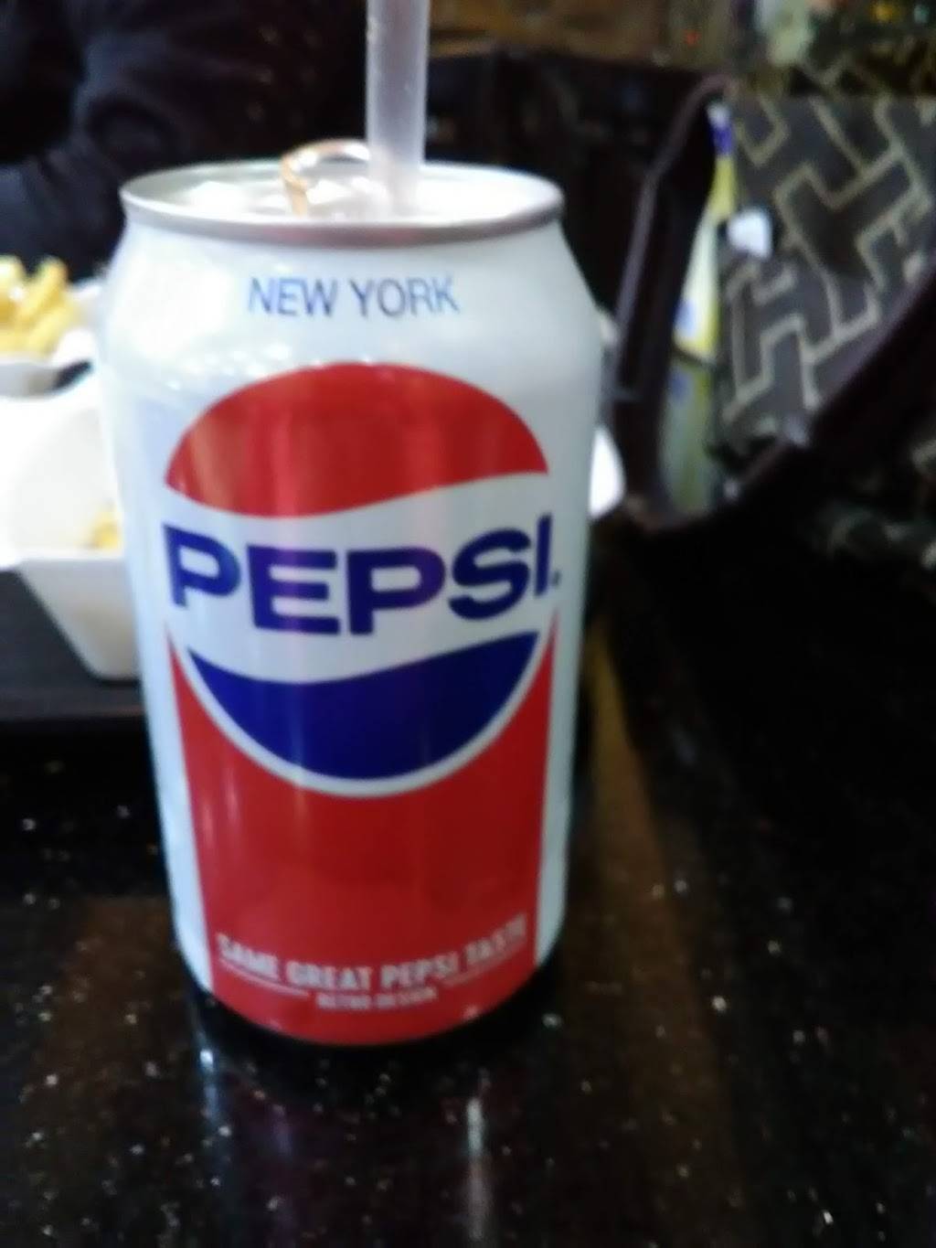 Kennedy Chicken | restaurant | 18-50 College Point Blvd, College Point, NY 11356, USA | 7188869333 OR +1 718-886-9333